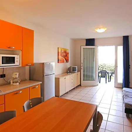 In Villaggio Ai Pini In Lido Altanea Apartmán *